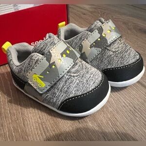 See Kai Run Ryder Sneakers